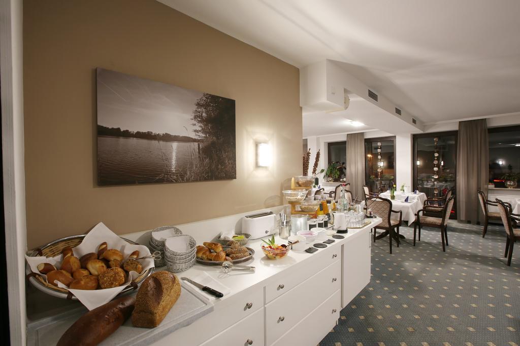 Hotel Am Peterstor Montabaur Esterno foto