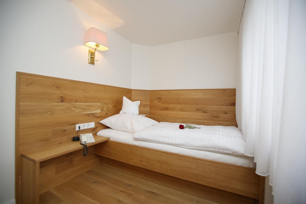 Hotel Am Peterstor Montabaur Camera foto